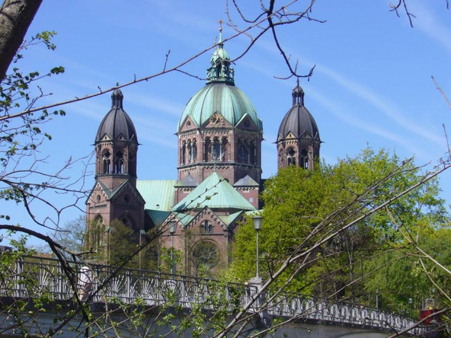 Bild der Lukaskirche München